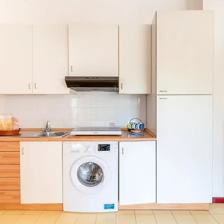 La Casa Di Bebe * Верноле